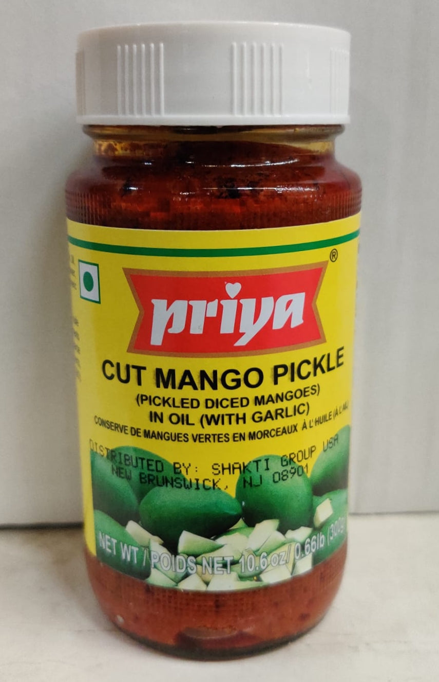 Priya Cut Mango Pickle W/Garlic - 300GM